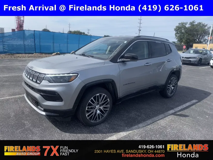 2022 Jeep Compass Limited photo 1