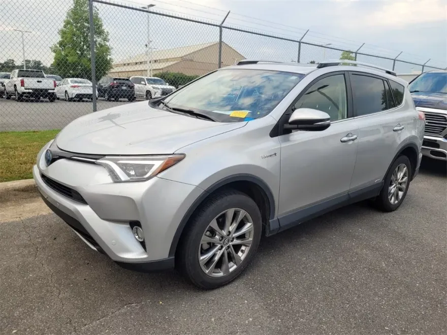 2016 Toyota RAV4 Hybrid Limited photo 1