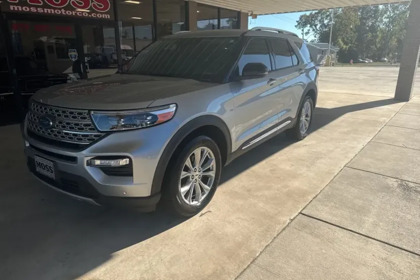 2021 Ford Explorer Limited photo 1