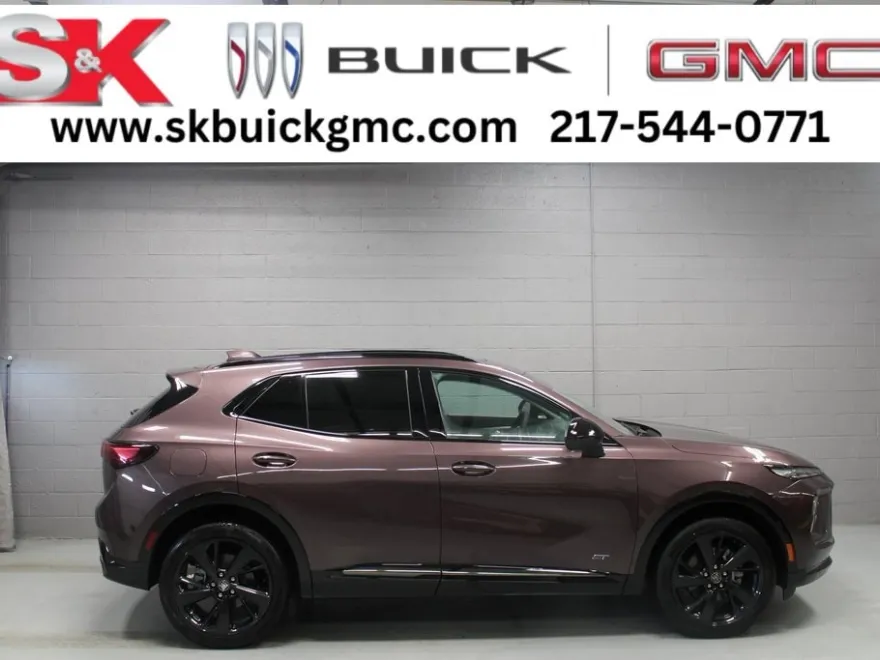 2025 Buick Envision Sport Touring photo 1