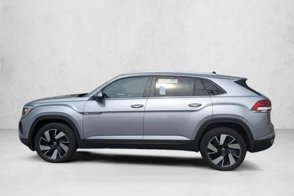 2024 Volkswagen Atlas Cross Sport SE Technology photo 1