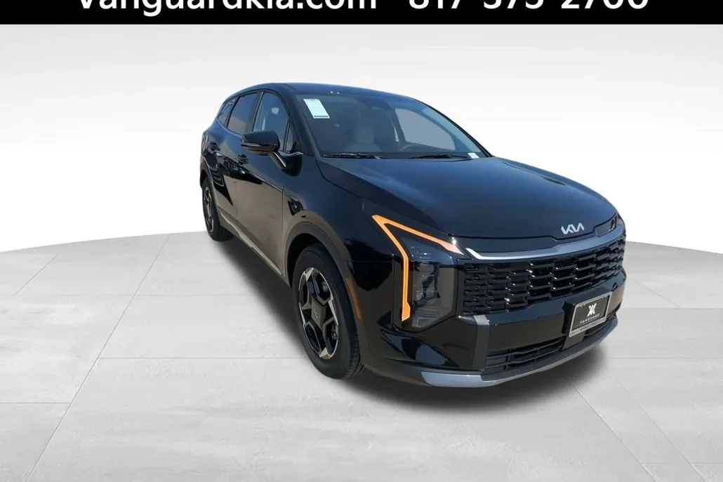 2026 Kia Sportage EX photo 1