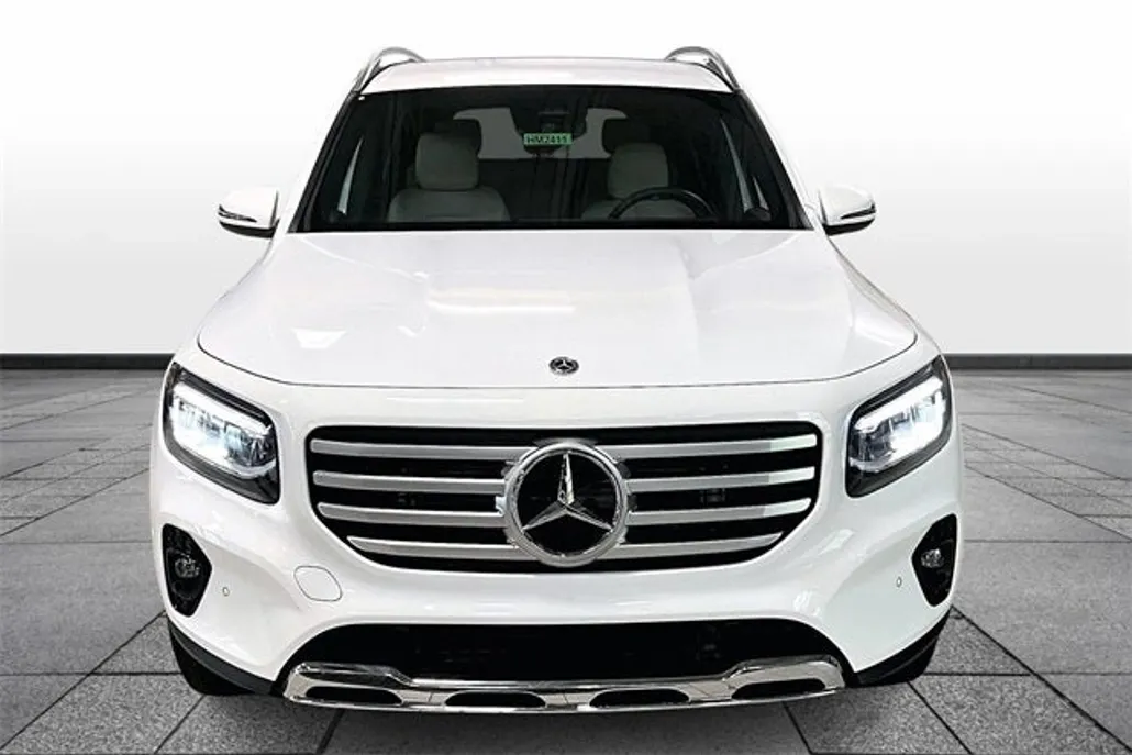 2025 Mercedes Benz GLB 250 4MATIC photo 1