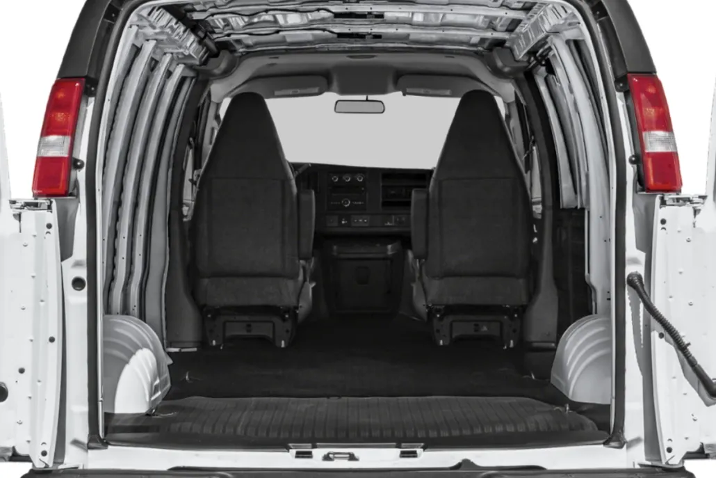 2022 Gmc Savana Cargo 2500 photo 1
