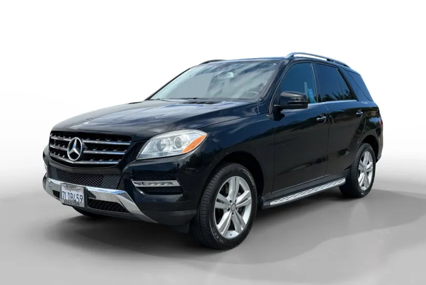 2015 Mercedes Benz ML 350 photo 1