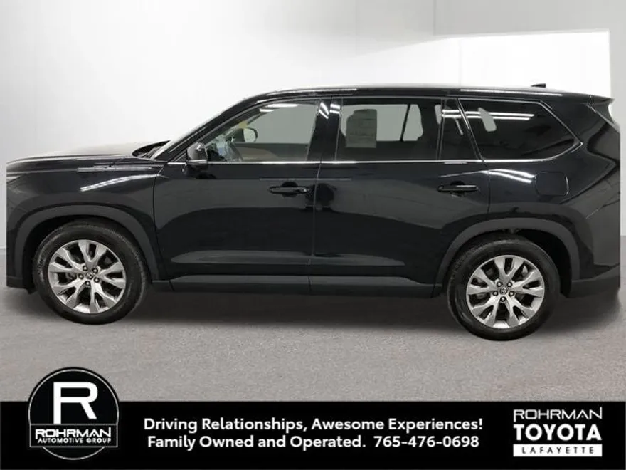 2024 Toyota Grand Highlander Limited photo 1