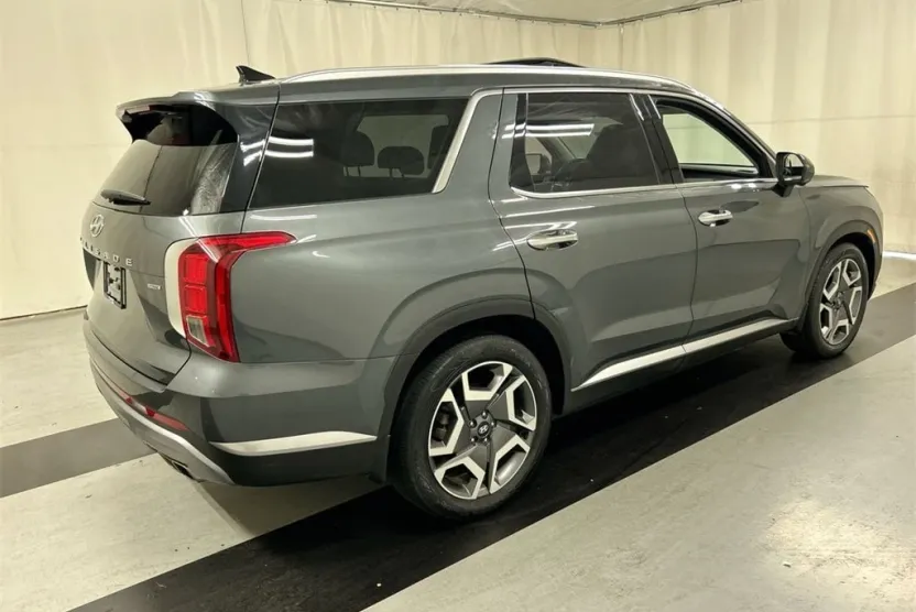 2023 Hyundai Palisade SEL photo 1