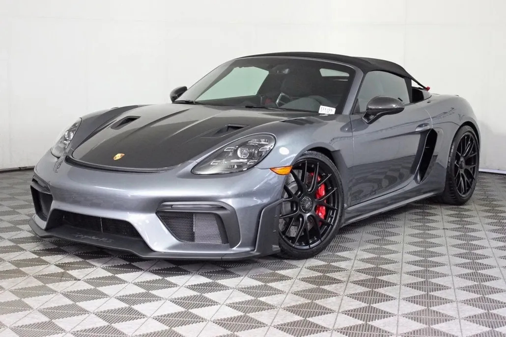 2025 Porsche Boxster Spyder photo 1