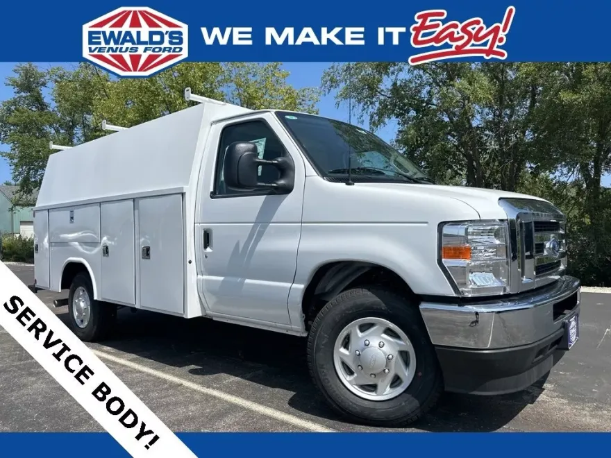 2025 Ford E-350 photo 1