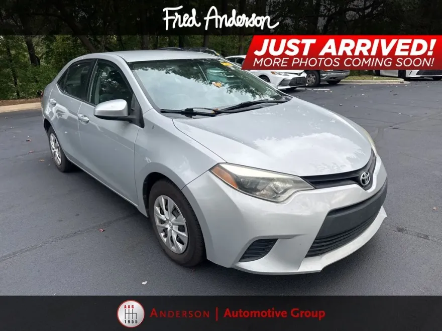 2016 Toyota Corolla L photo 1