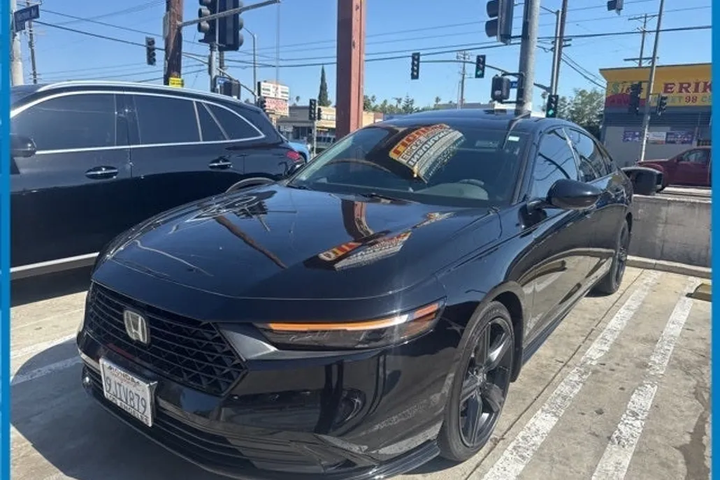 2023 Honda Accord Hybrid Sport-L photo 1