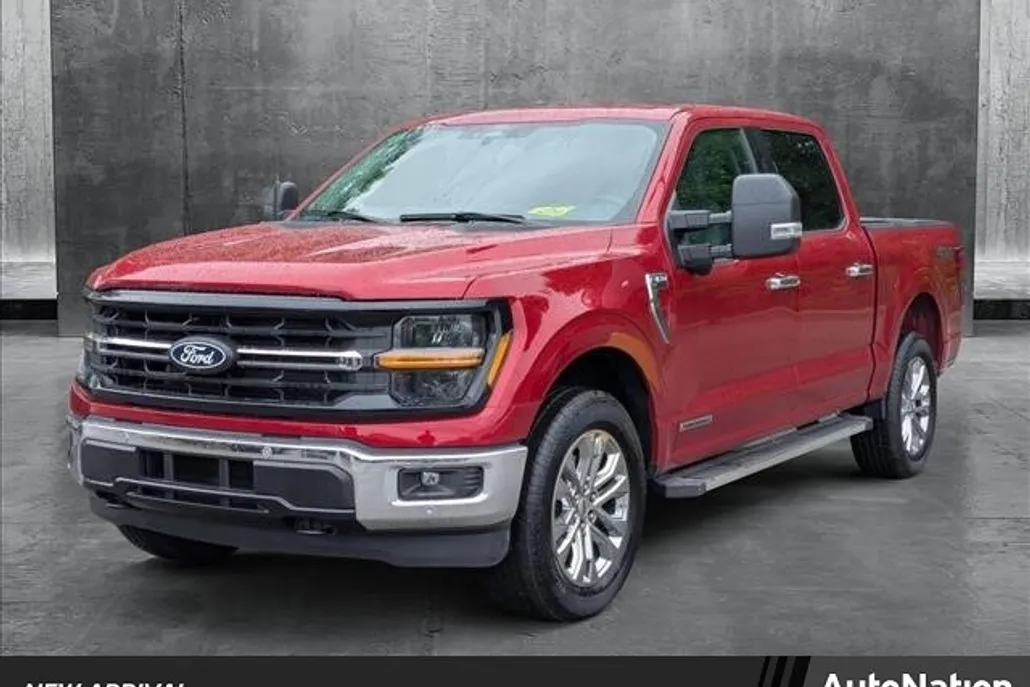 2025 Ford F-150 XLT photo 1