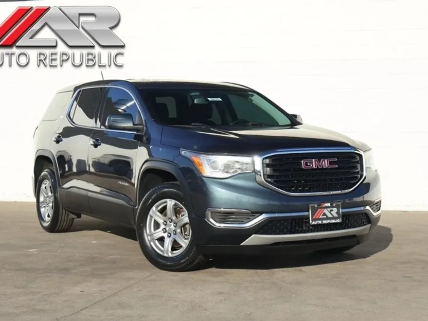 2019 Gmc Acadia SLE photo 1