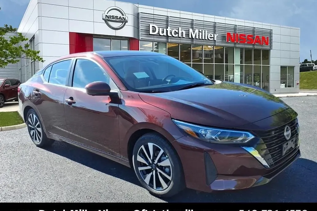 2025 Nissan Sentra SV photo 1