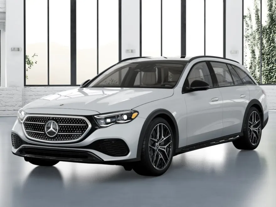 2025 Mercedes Benz E 450 Wagon photo 1
