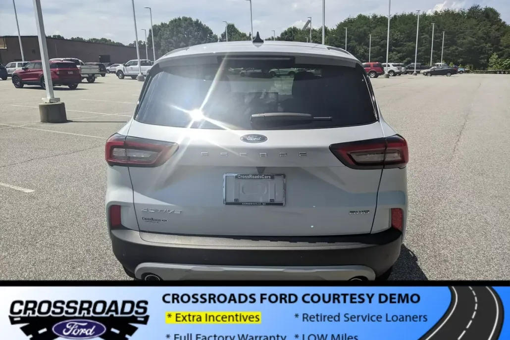 2025 Ford Escape Active photo 1