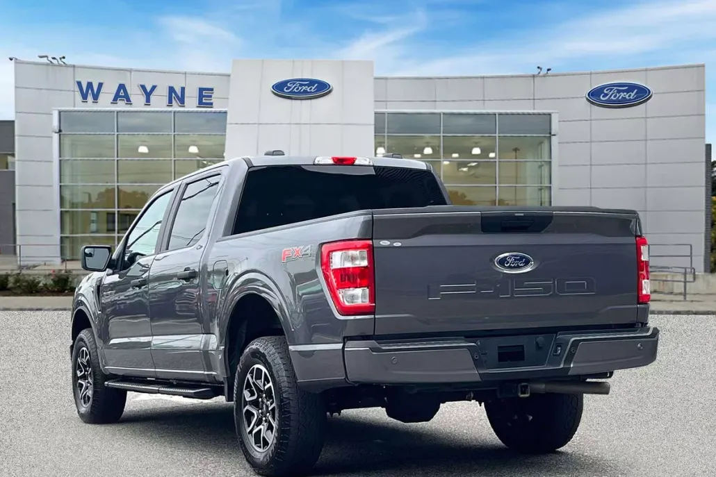 2023 Ford F-150 XL photo 1