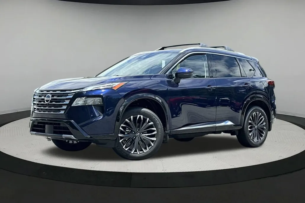 2025 Nissan Rogue Platinum photo 1