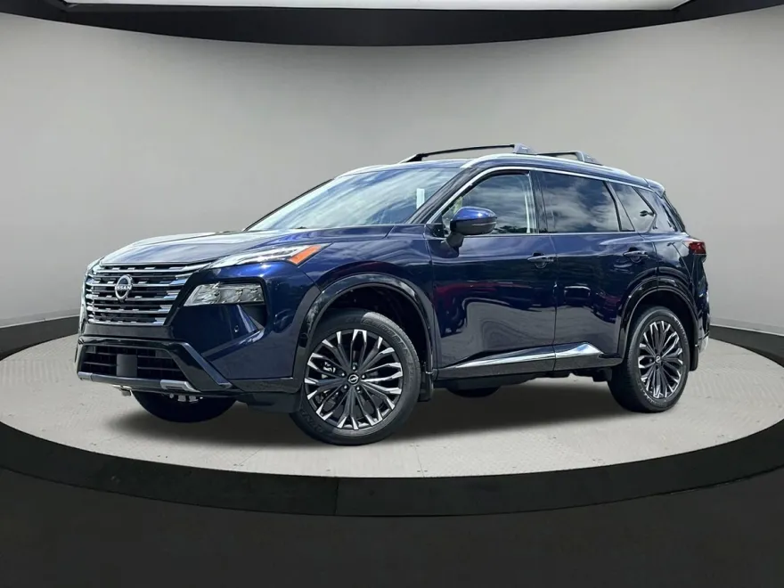 2025 Nissan Rogue Platinum photo 1