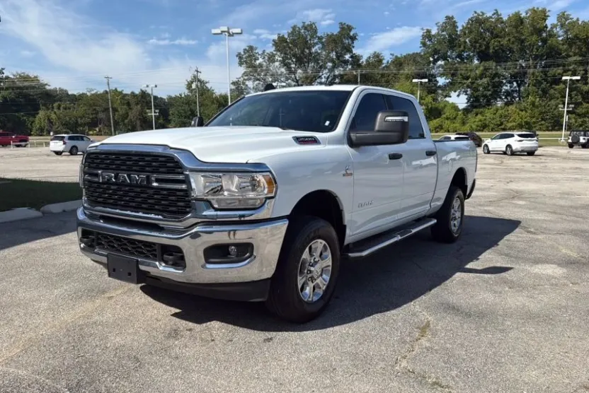 2024 Ram 2500 Big Horn photo 1