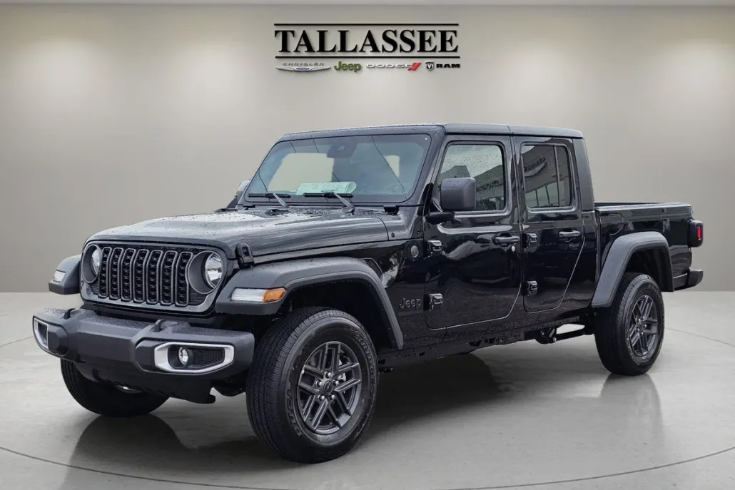 2025 Jeep Gladiator Sport S photo 1