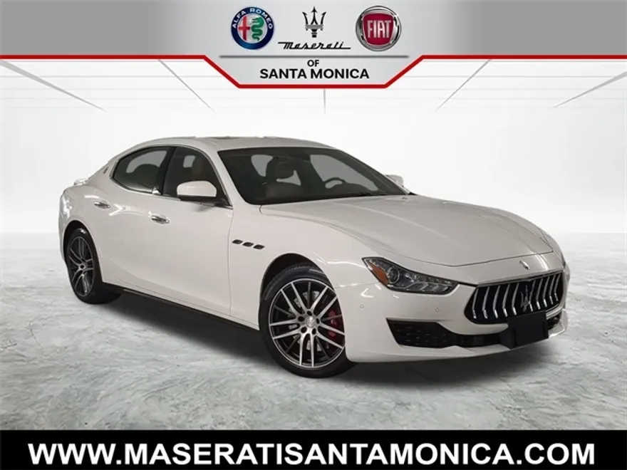 2018 Maserati Ghibli S Q4 photo 1