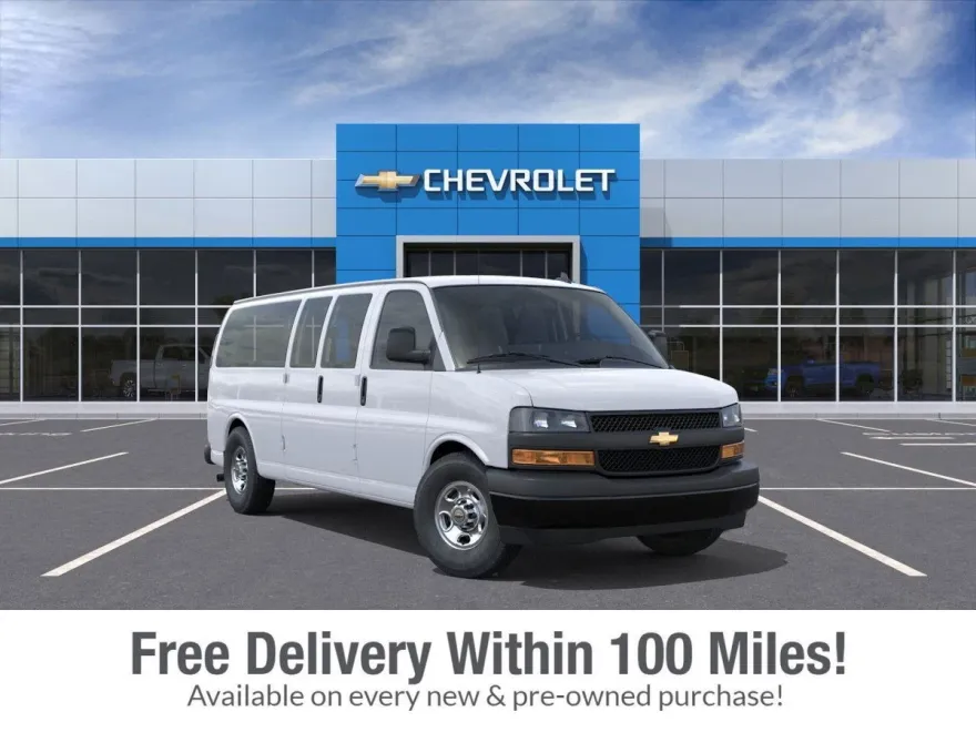 2025 Chevrolet Express Cargo 2500 Base photo 1