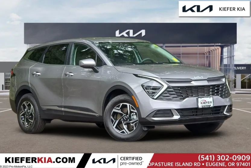 2025 Kia Sportage LX photo 1