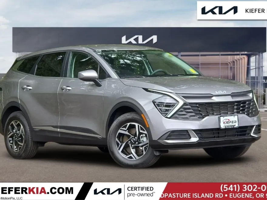 2025 Kia Sportage LX photo 1