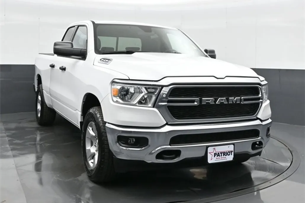 2024 Ram 1500 Tradesman photo 1