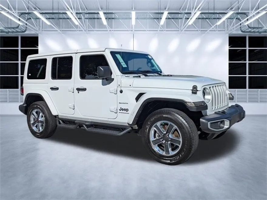 2023 Jeep Wrangler Sahara photo 1