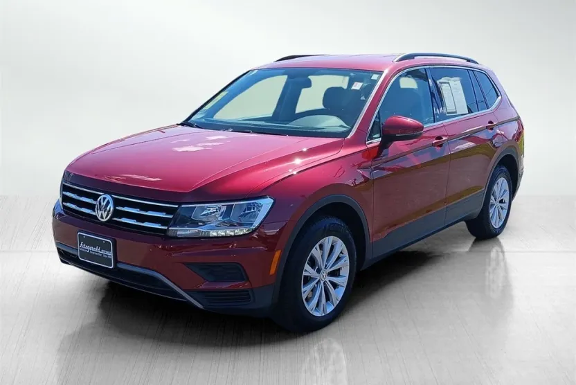 2019 Volkswagen Tiguan SE photo 1
