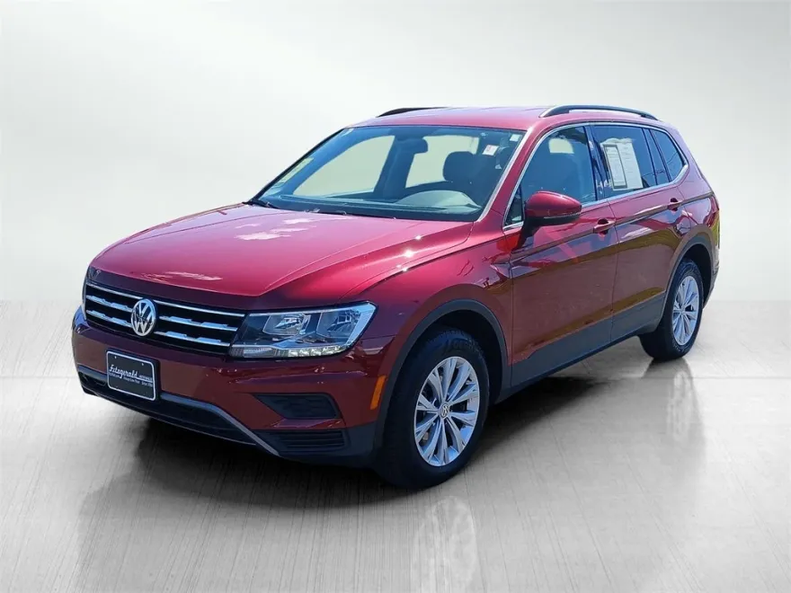 2019 Volkswagen Tiguan SE photo 1