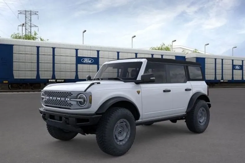 2025 Ford Bronco Badlands photo 1