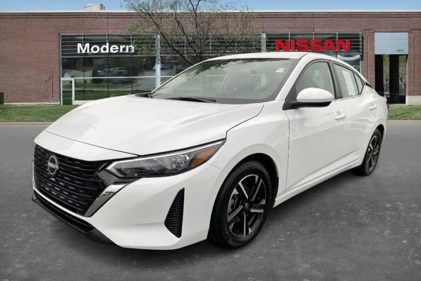 2024 Nissan Sentra SV photo 1