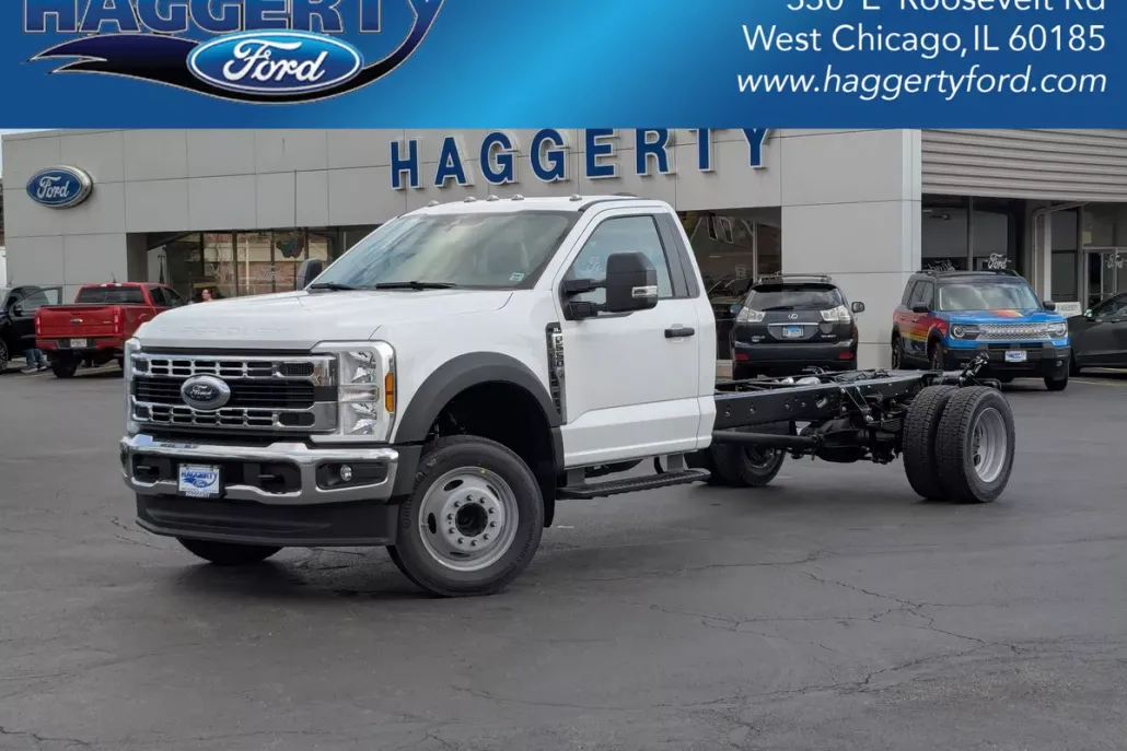 2025 Ford F-550 XL photo 1