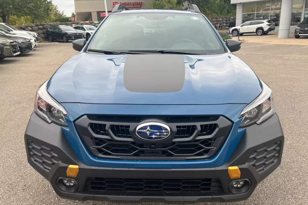 2025 Subaru Outback Wilderness photo 1