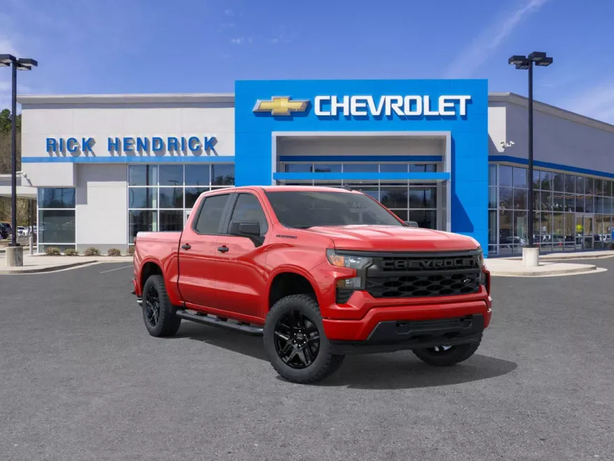 2025 Chevrolet Silverado 1500 Custom photo 1