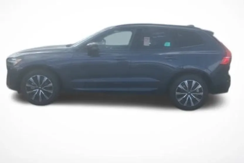 2025 Volvo XC60 B5 Plus photo 1