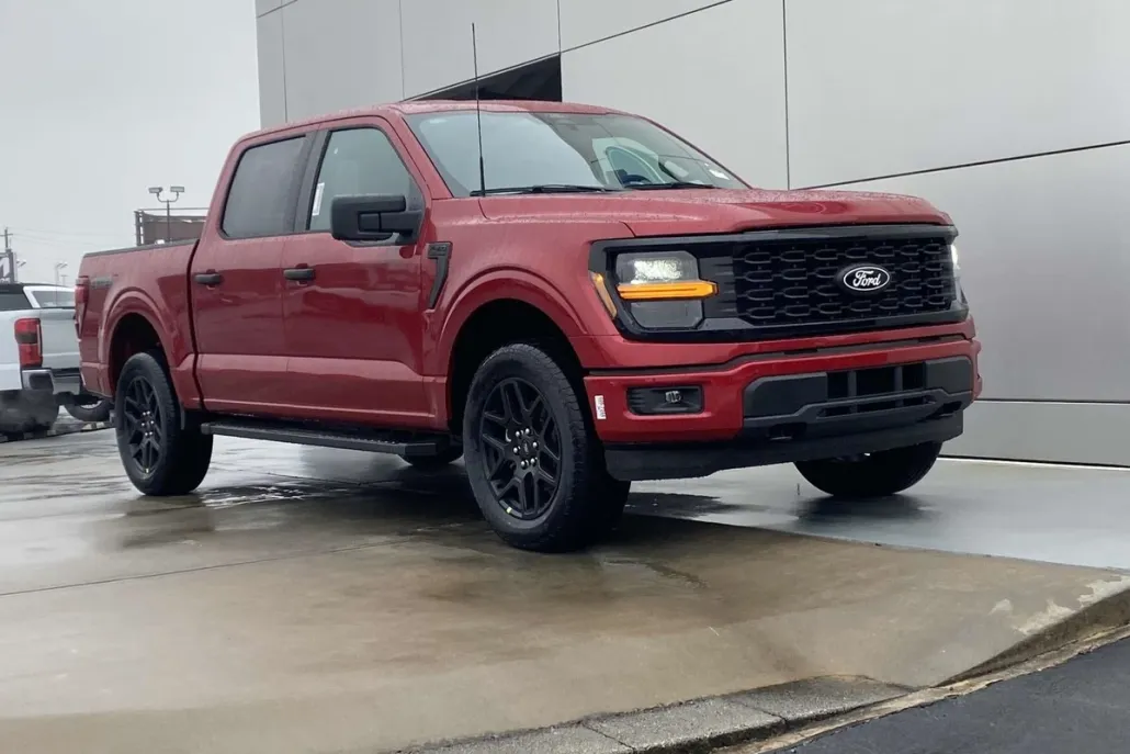2025 Ford F-150 STX photo 1