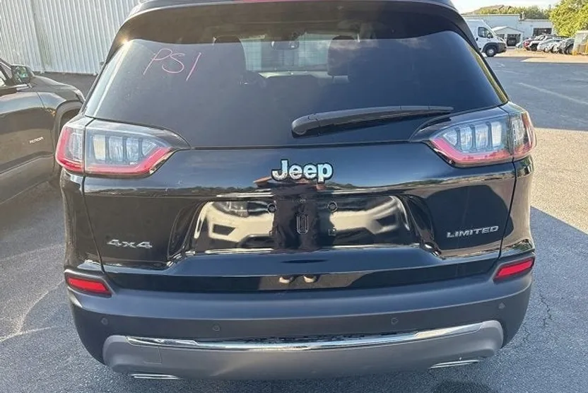 2021 Jeep Cherokee Limited photo 1