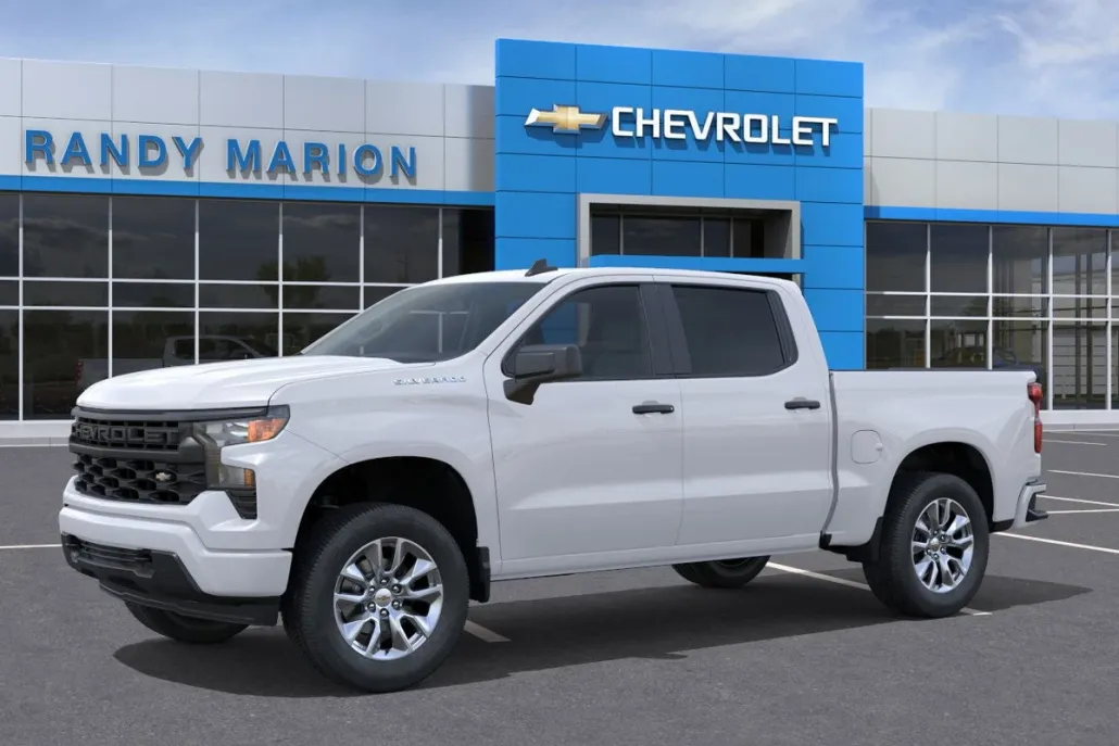 2026 Chevrolet Silverado 1500 Custom photo 1
