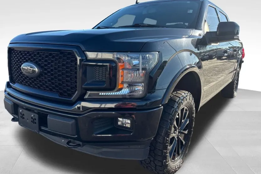 2020 Ford F-150 Lariat photo 1