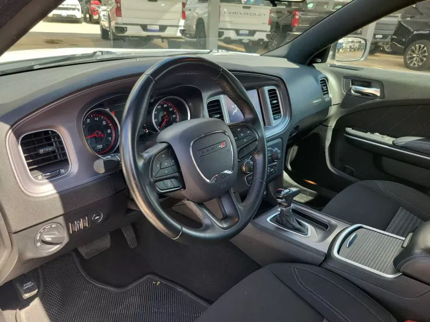 2023 Dodge Charger SXT photo 1