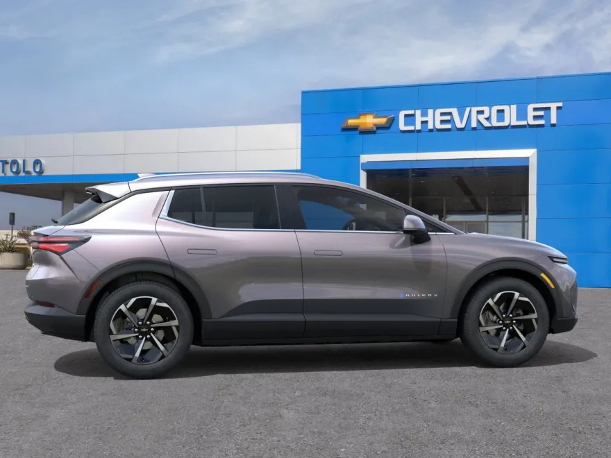 2026 Chevrolet Equinox EV 1LT photo 1
