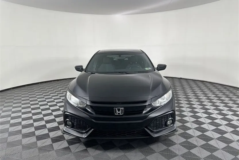 2017 Honda Civic Hatchback Sport photo 1