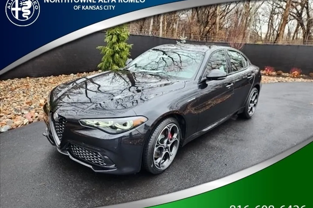 2024 Alfa Romeo Giulia Ti - VELOCE photo 1