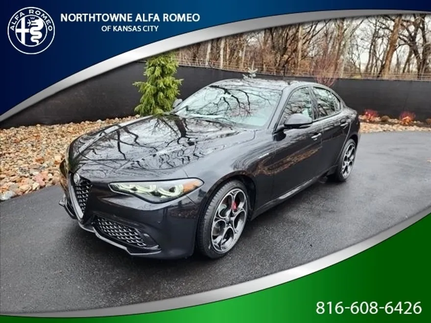 2024 Alfa Romeo Giulia Ti - VELOCE photo 1