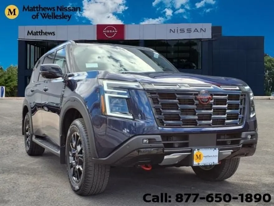 2025 Nissan Armada photo 1