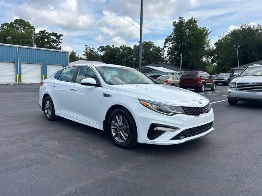 2019 Kia Optima LX S photo 1